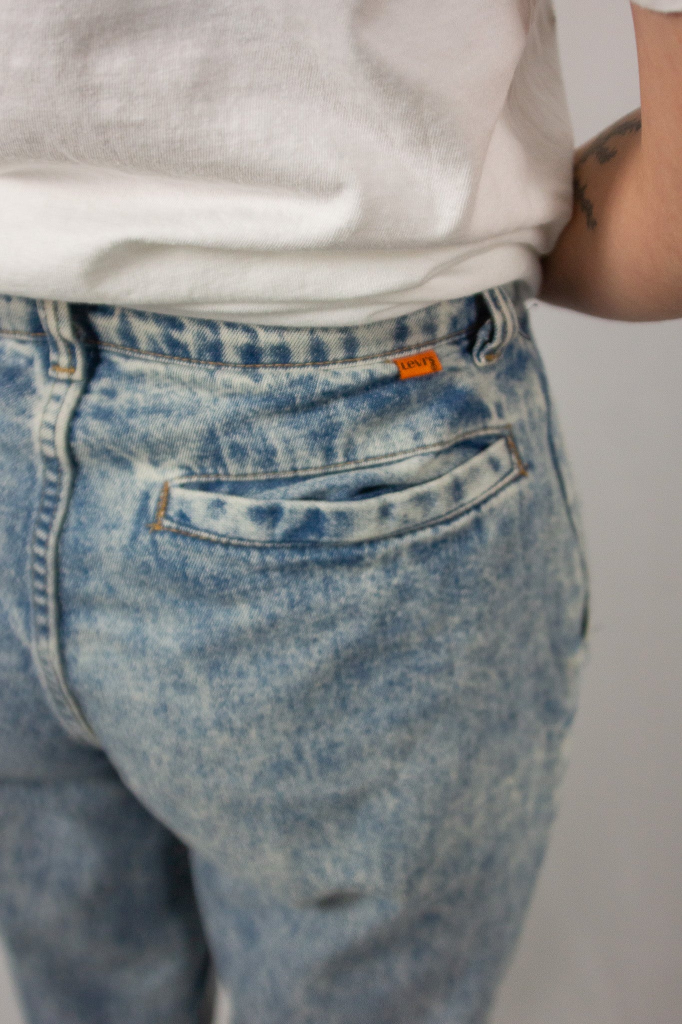 Pleated 80's Carpet Print Vintage Levi's
